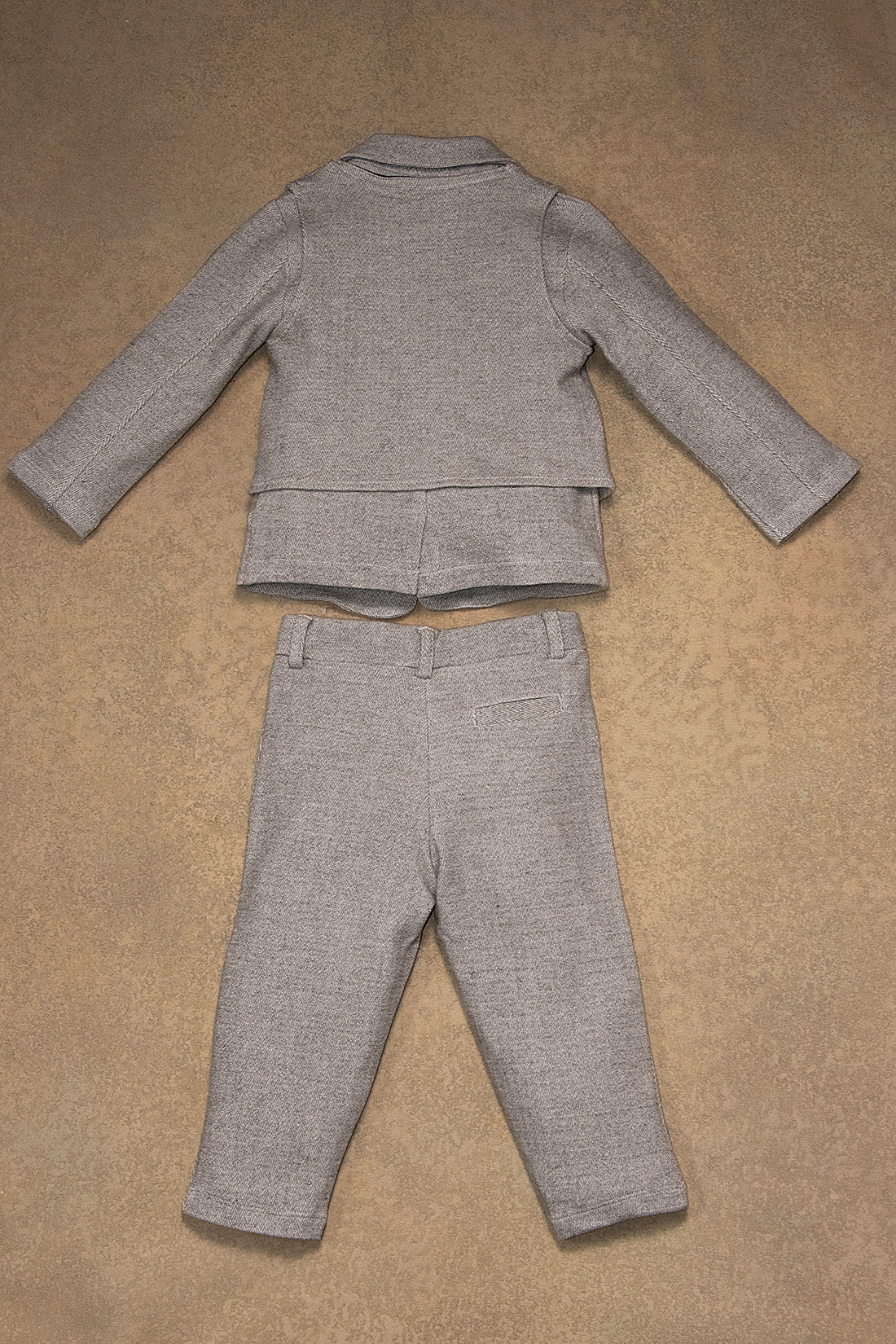 One Friday Baby Boys Grey Solid 3 Piece Suit